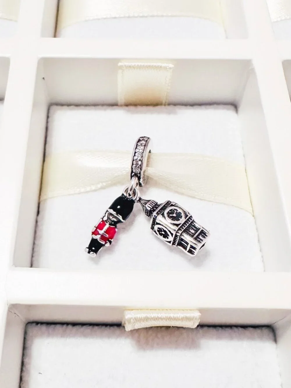 925 Sterling Silver Big Ben And Royal Guard Dangle Charm Fits Pandora Bracelets